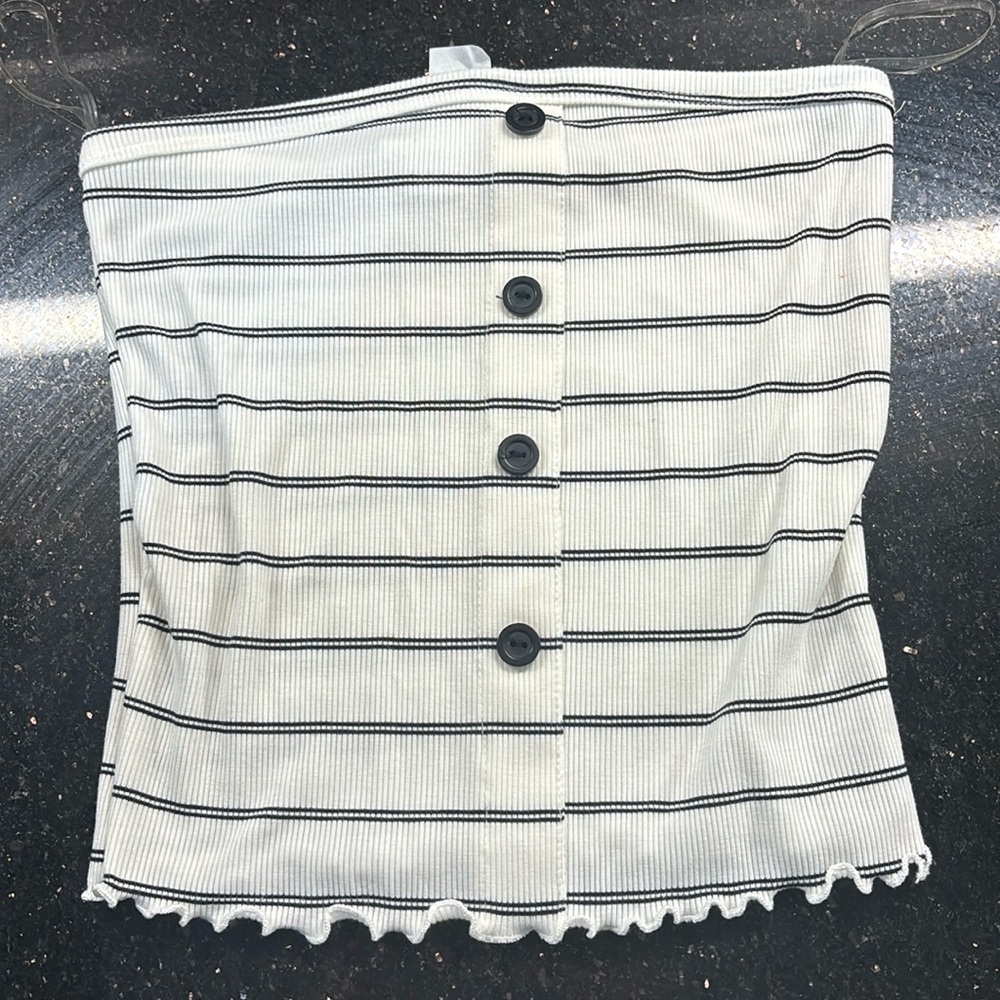 CAUTION TO THE WIND TUB TOP- Black and White